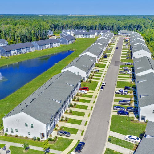 HARMON Foxbank townhomes for rent