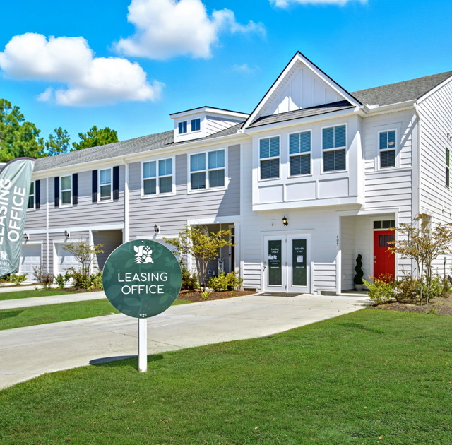 3-bedroom apartment at Harmon Foxbank in Moncks Corner, SC